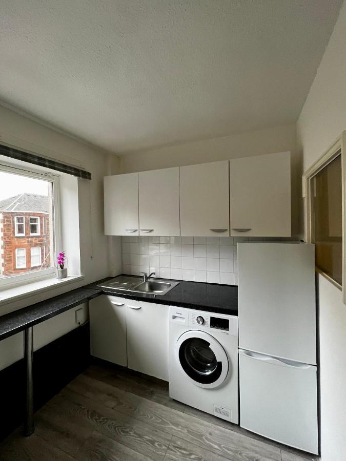 Apartment Lovely 2 Bedroom - Centre *