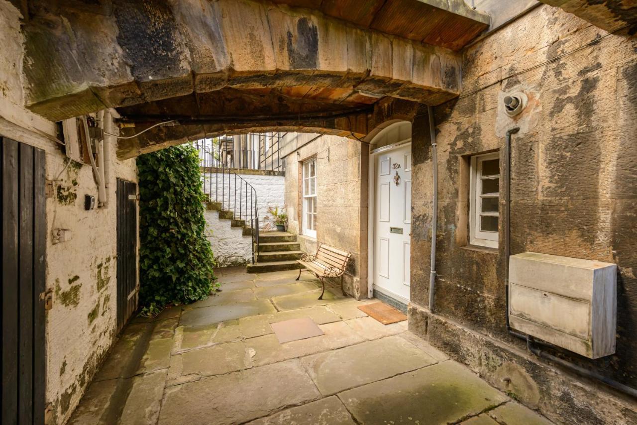 Lovely Apt Near Botanic Garden EDI