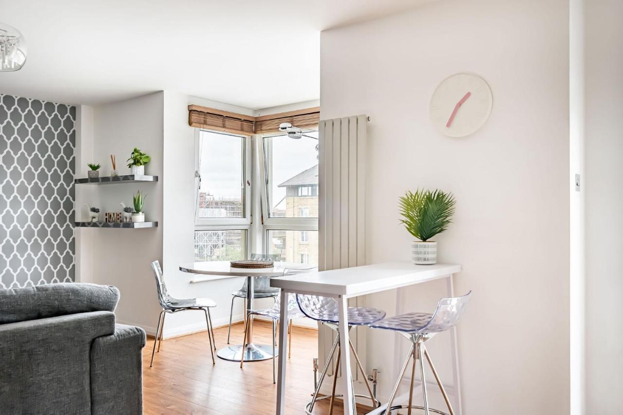 Apartment The Amazing Portland Gardens Beside Ocean Terminal Edinburgh