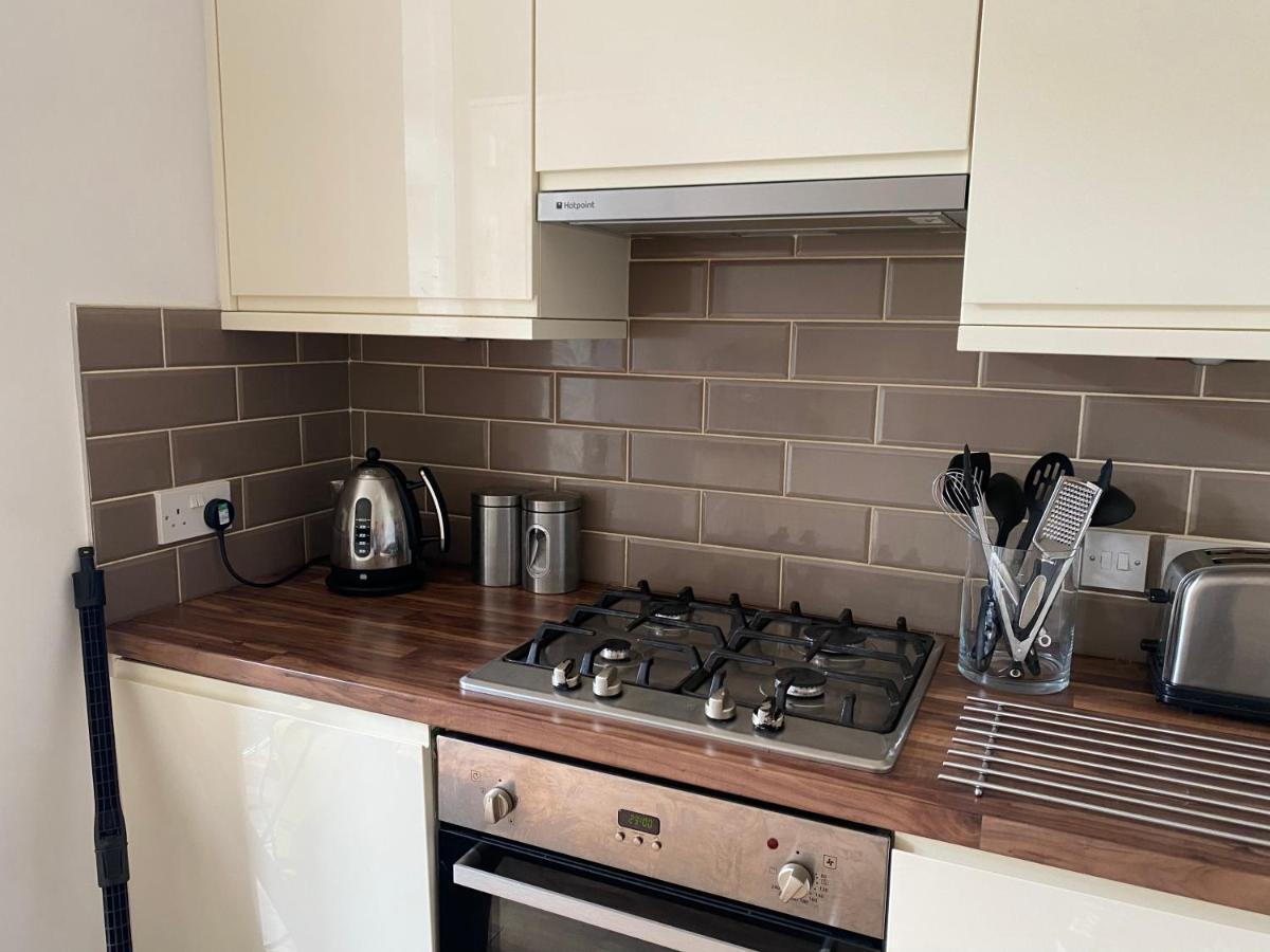 Apartment Lovely Main Door 2 Bed *