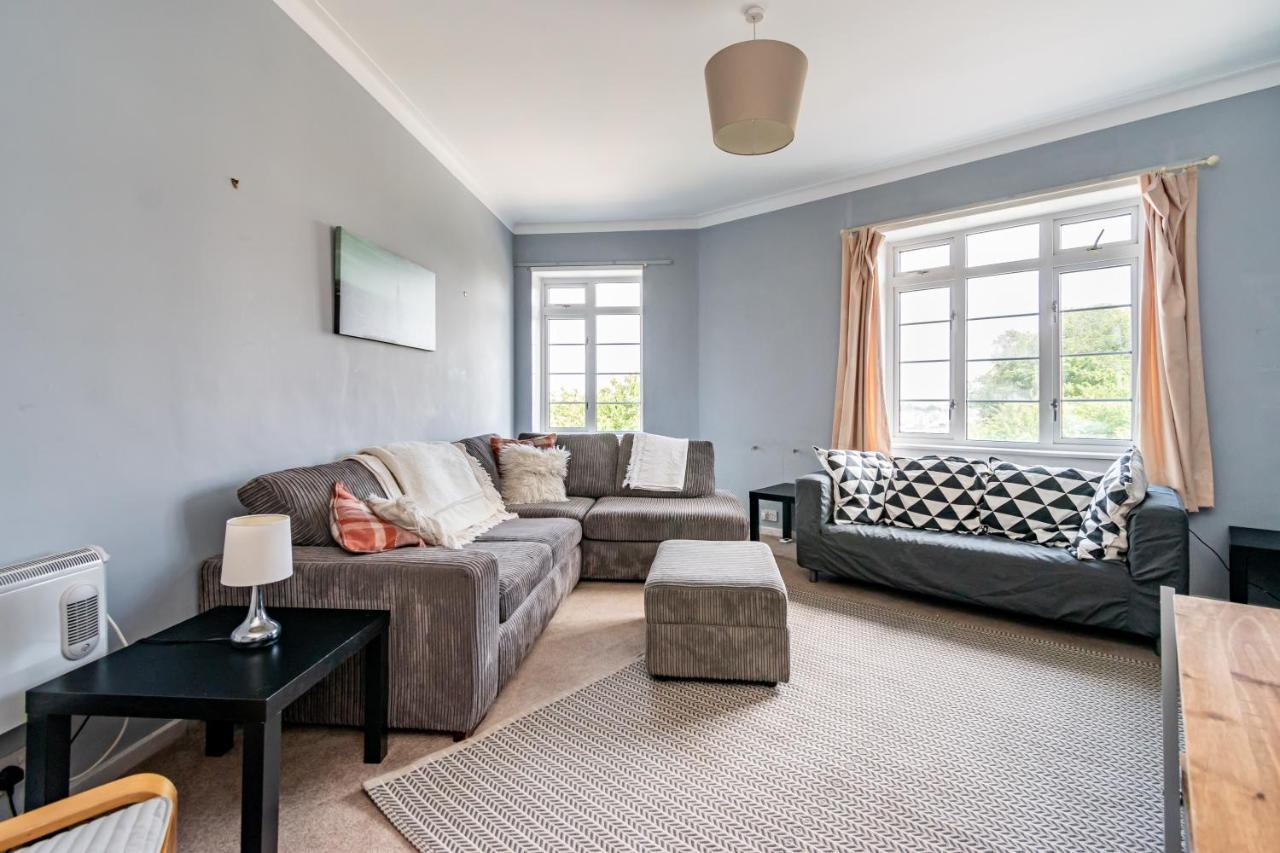 The Amazing Learmonth Court Near Stockbridge 3 Bedrooms