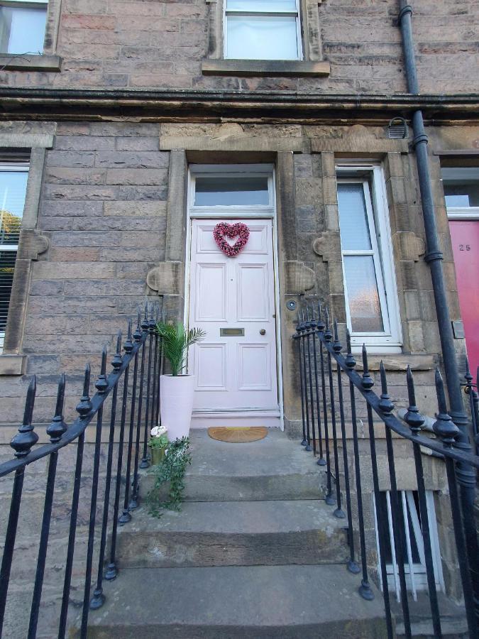 The Flat With The Pink Door *