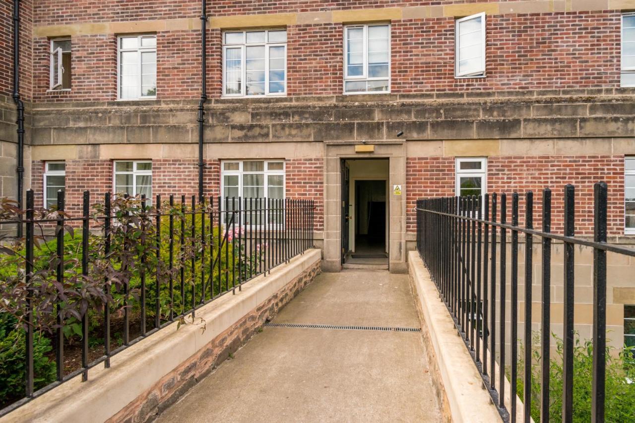 The Amazing Learmonth Court Near Stockbridge 3 Bedrooms Appartement