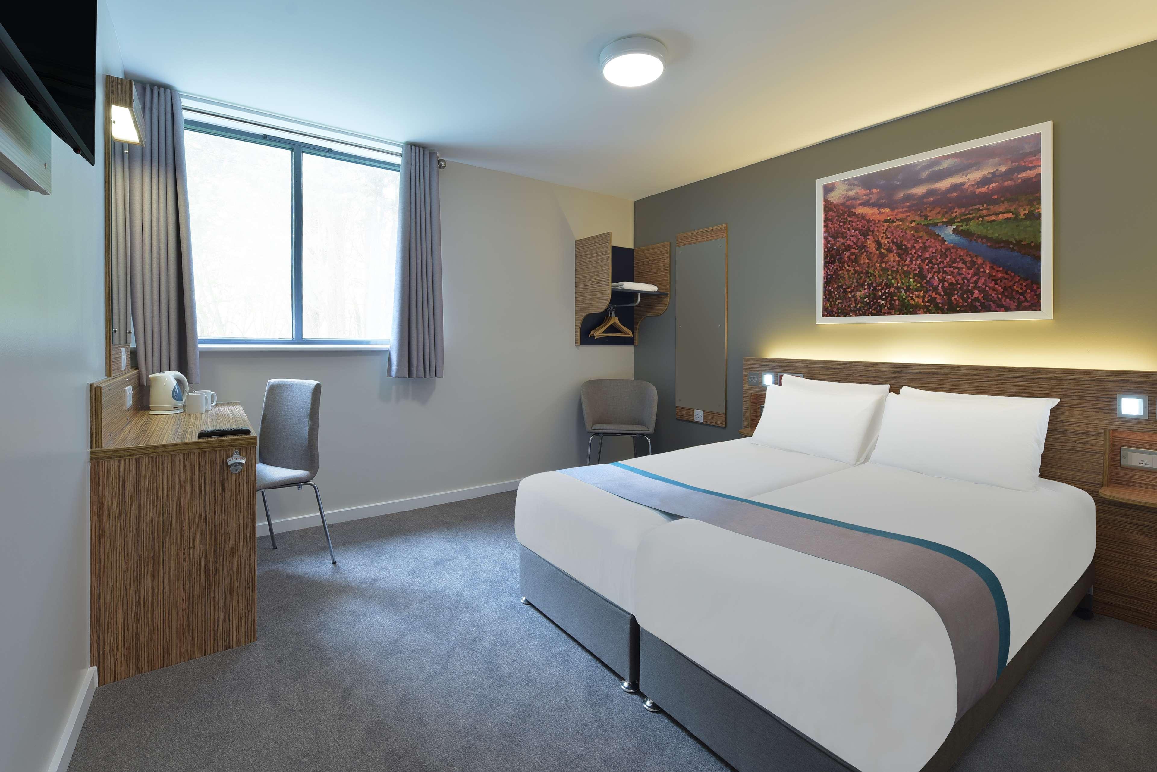 Travelodge Central Hotel