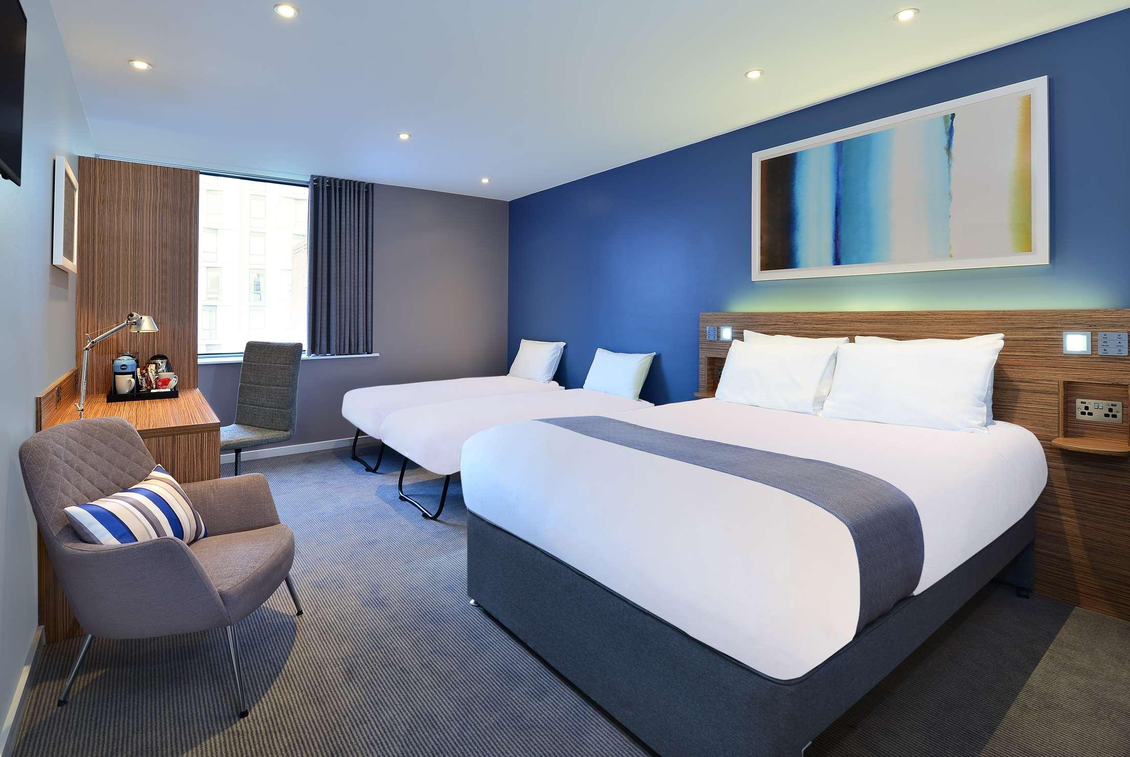 Travelodge Central Hotel