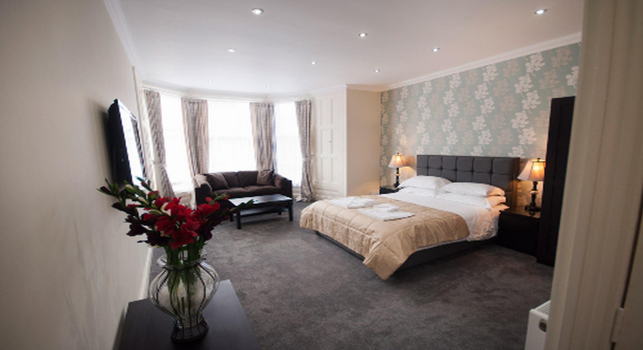 Aparthotel Palmerston 4*