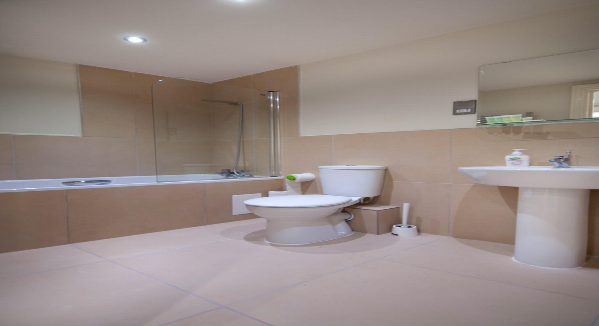 Palmerston Aparthotel 4*