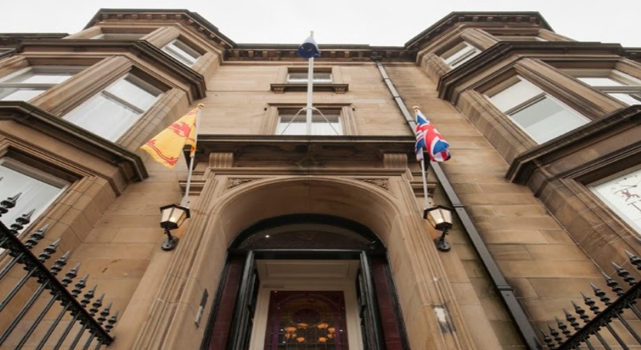 Palmerston Aparthotel 4*