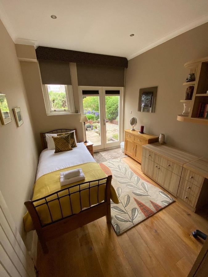 Braid Rd Stunning Apartment Edinburgh