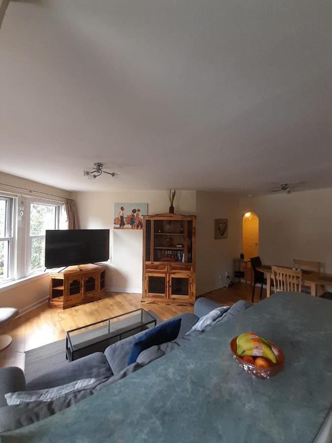 Apartment 3 Bedrooms Flat In Central Old Town , Grassmarket Heart Of Flat Sleeps 6 , Eh1