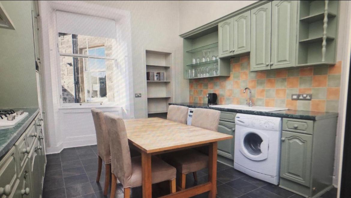 Apartment Montgomery Street Edinburgh