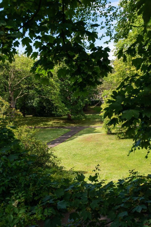 Inn Super King Garden With En-suite Edinburgh