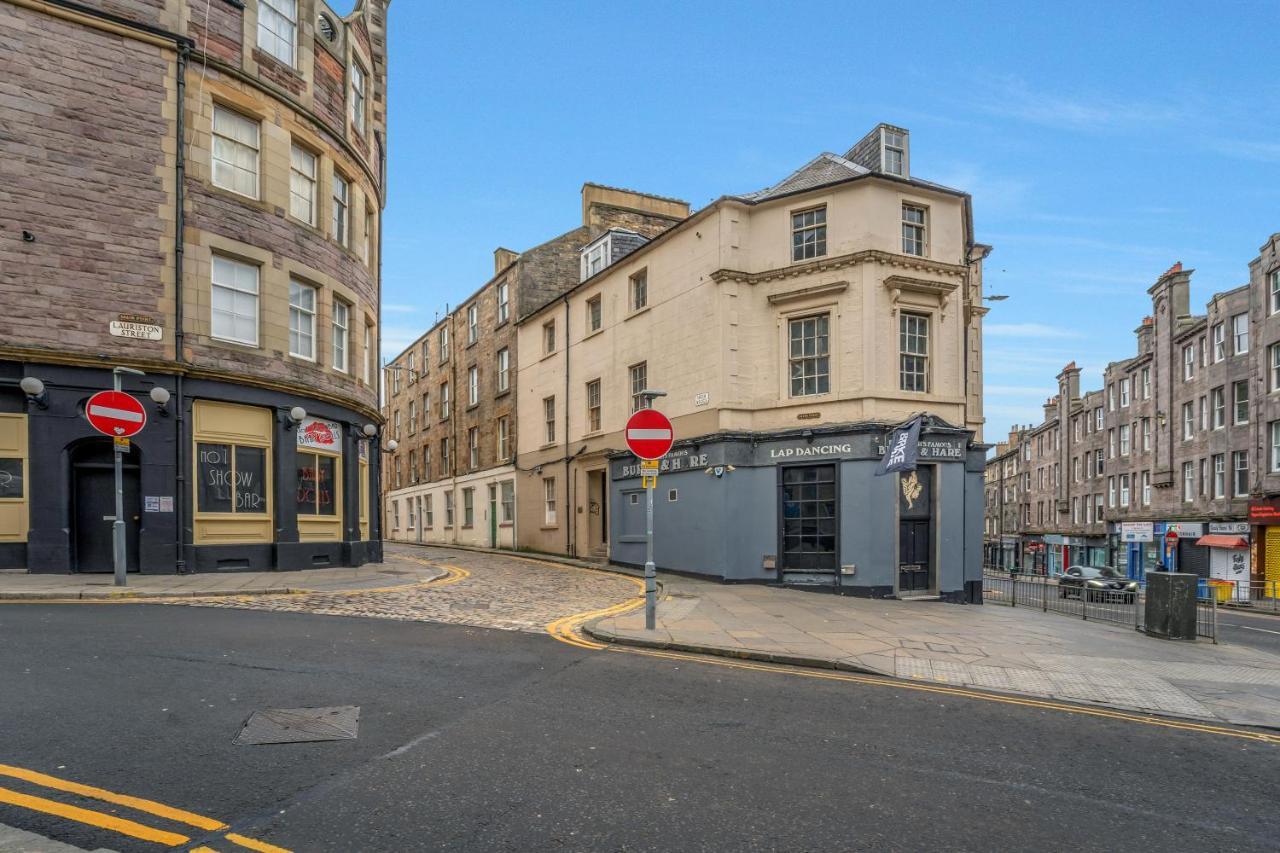 Stylish Abode * Edinburgh