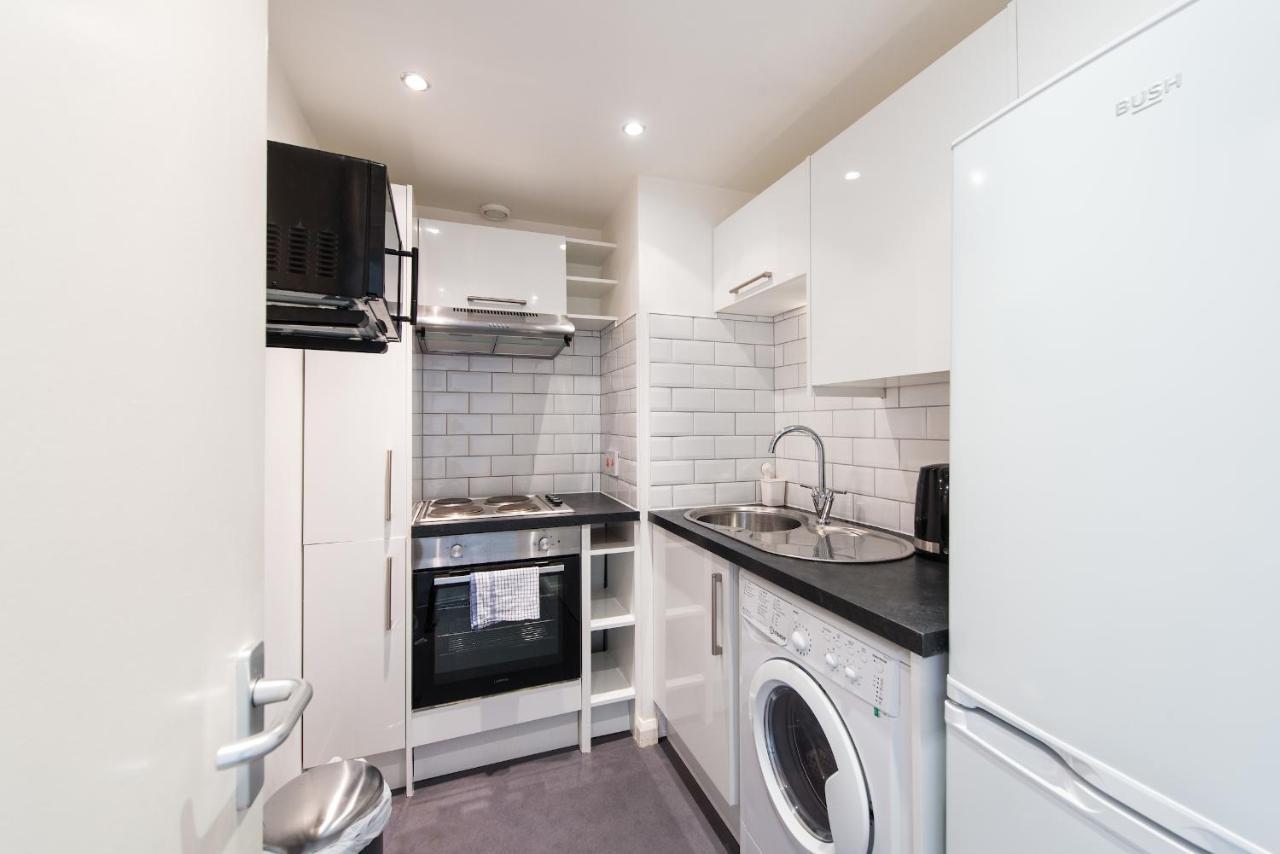 Downtown And 1 Bed In Apartment