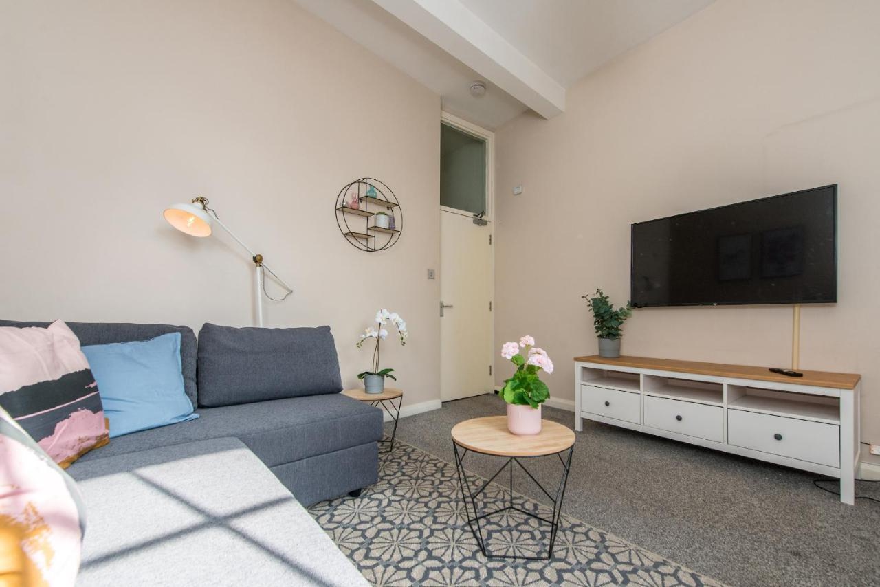 Downtown And 1 Bed In * Edinburgh