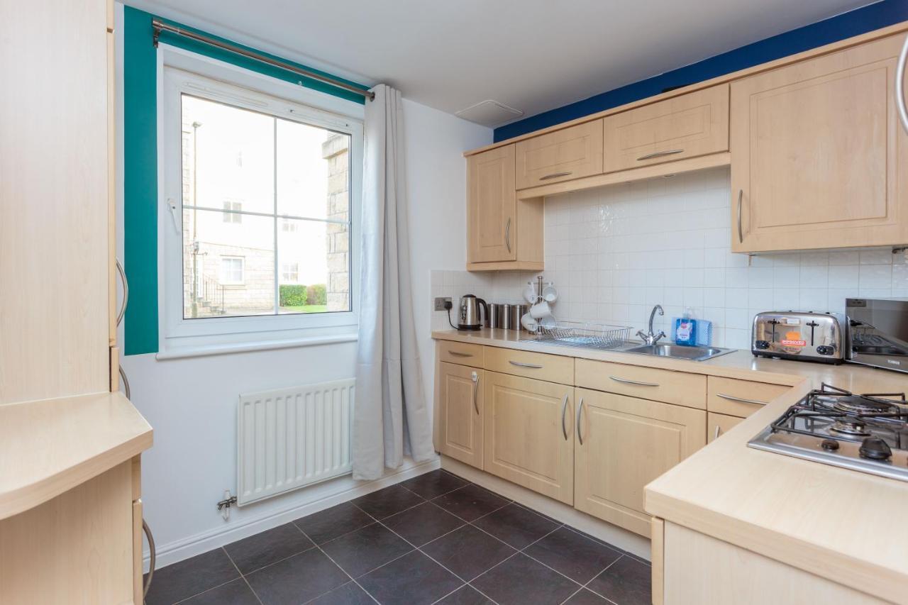 Stylish 2 Bedroom In Apartment EDI