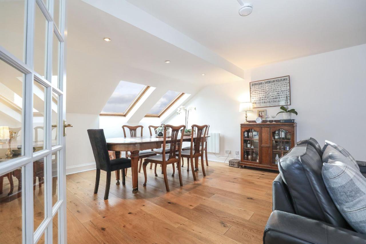 Luxury 3 Bed Royal Mile