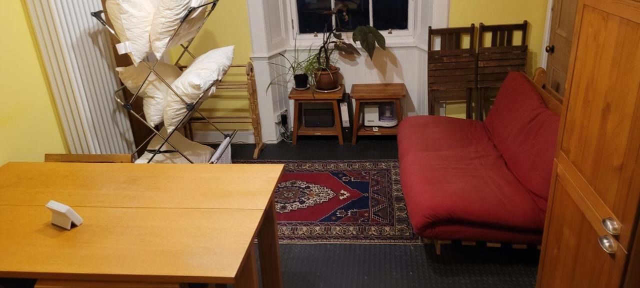 Centre Flat - Sleep Upto 4 * EDI