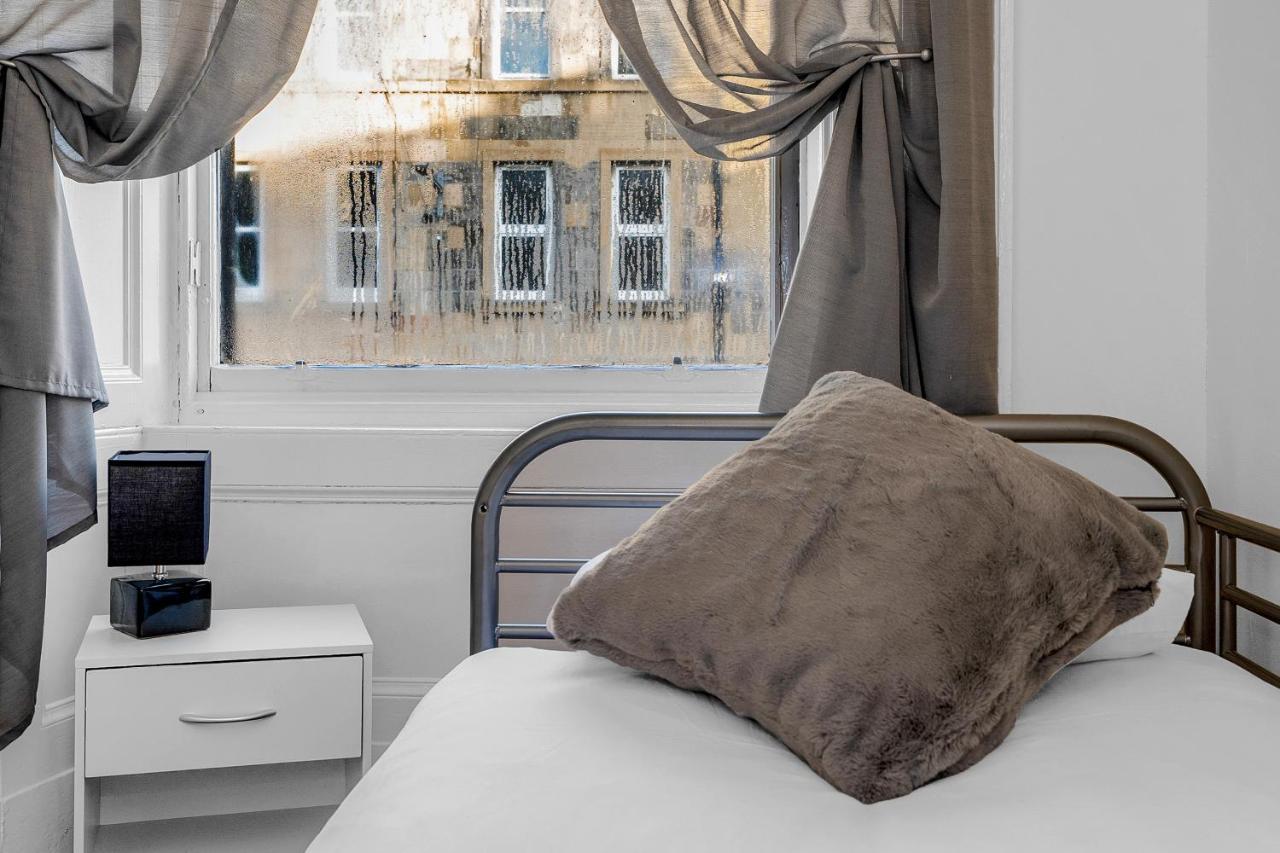 Centre Jasmine -sleeps 7