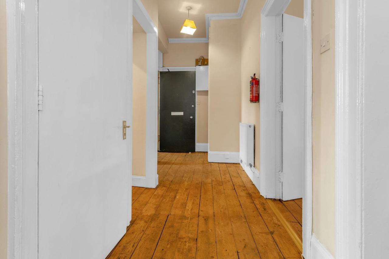 Centre Jasmine -sleeps 7 *