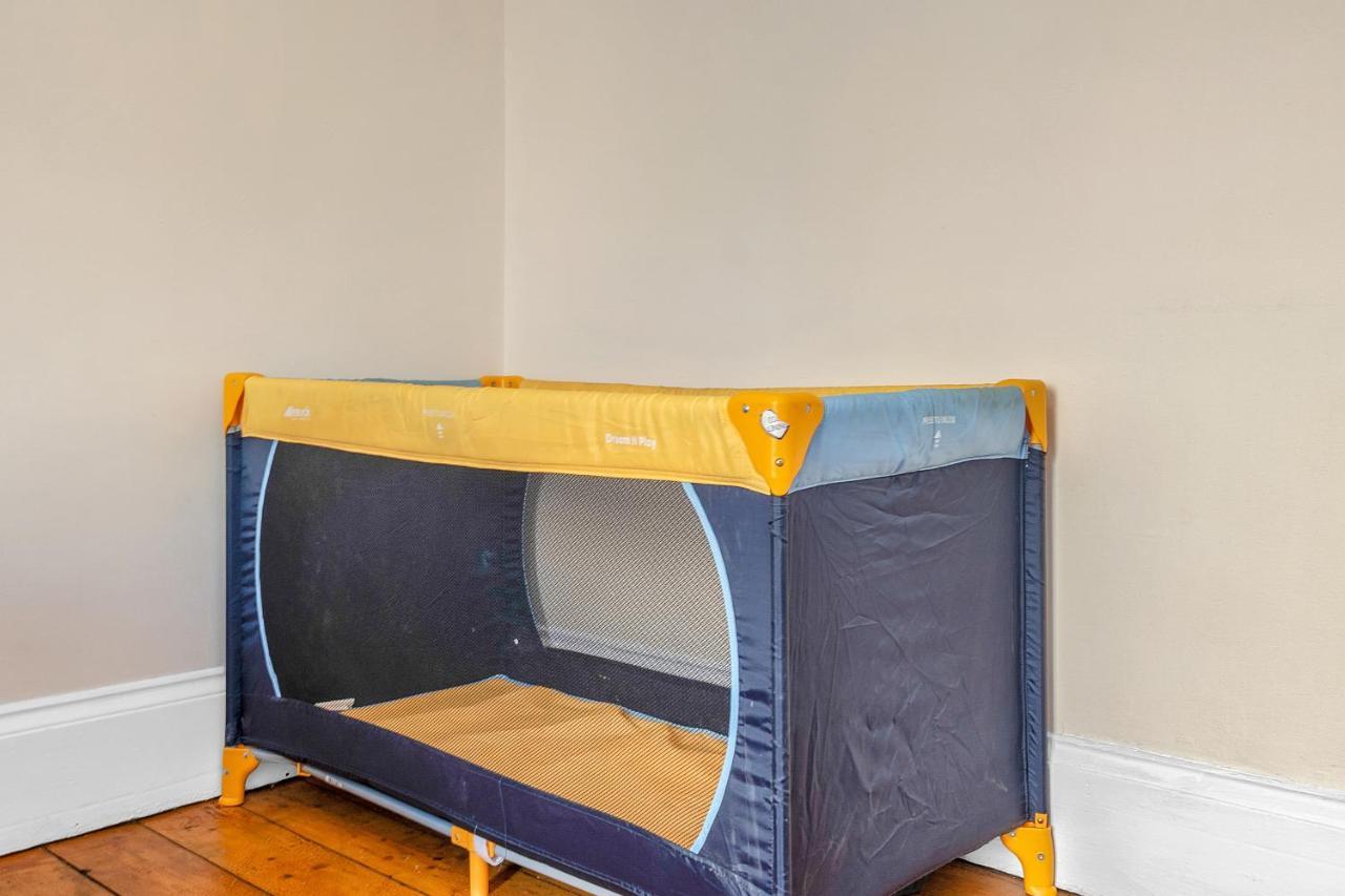 Centre Jasmine -sleeps 7 *