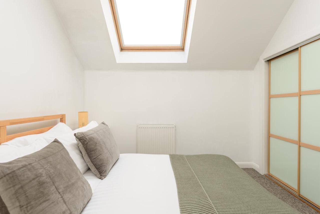 The Modern Mill Apartment
