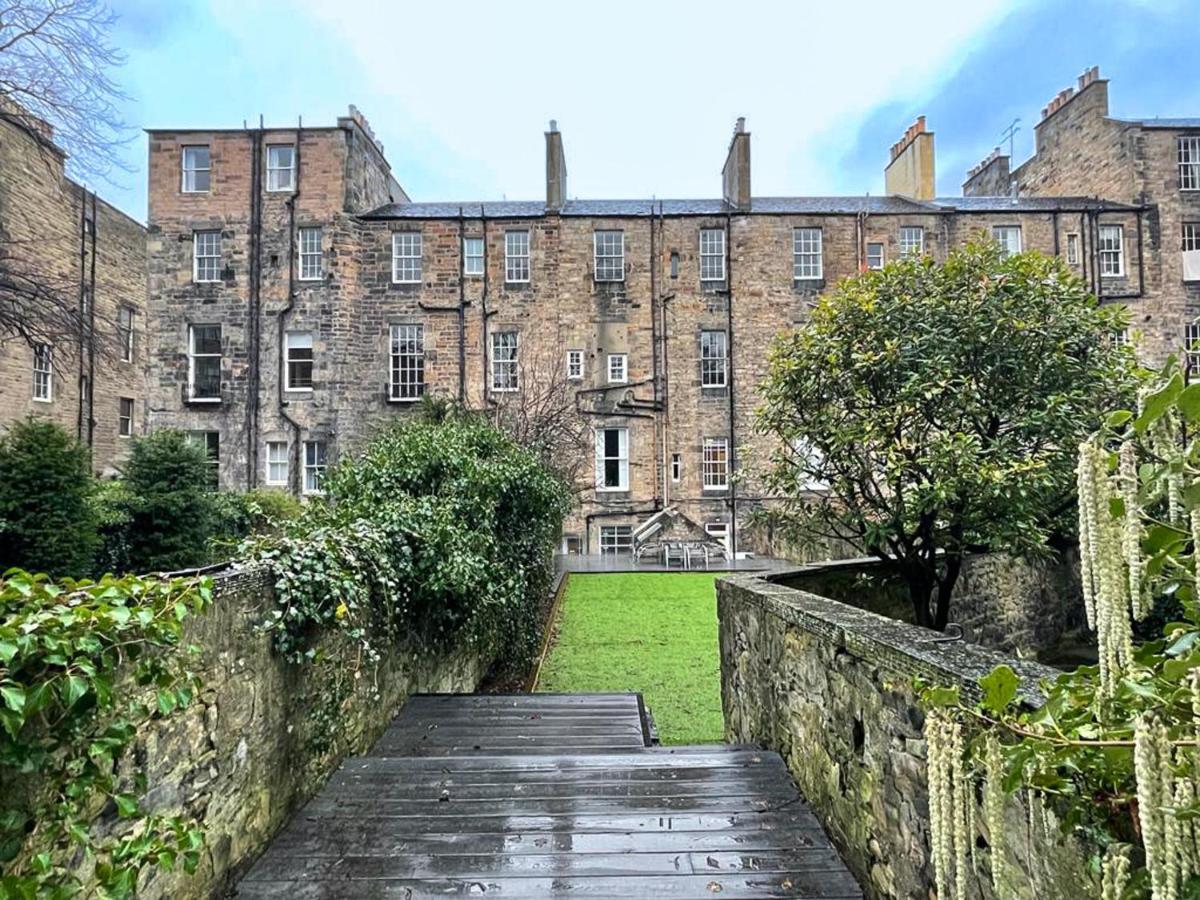 2bed, Private Garden & Fireplace, Near Water Of Leith