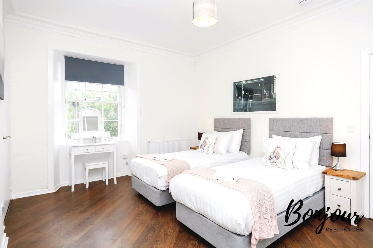 Bright New Town 2br-1ba, 1 Min To George St By Bonjour Residences *