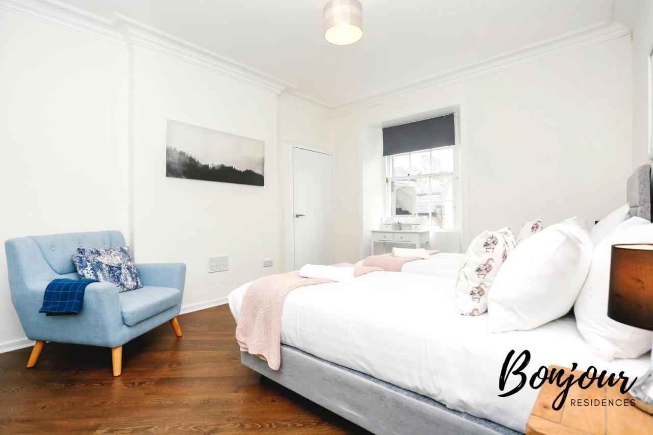 Bright New Town 2br-1ba, 1 Min To George St By Bonjour Residences Apartment *