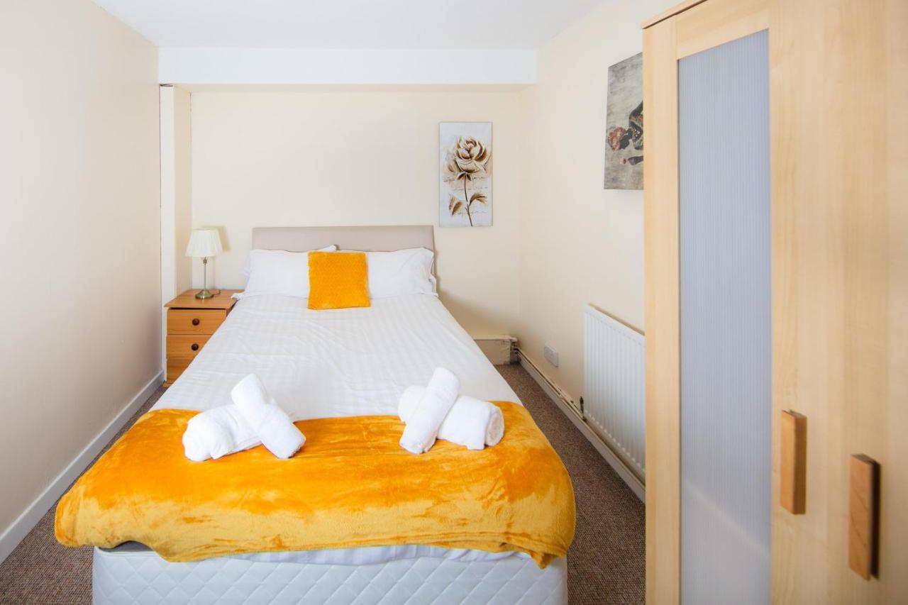 Fab Arthur Seat Views, Old Town Apartment