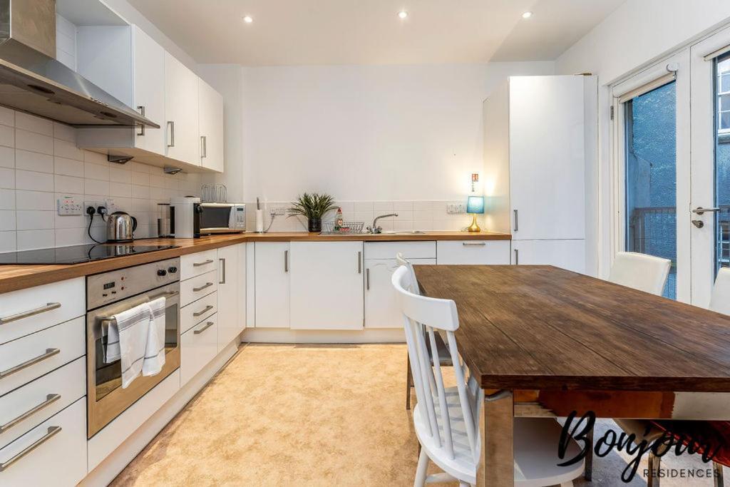 Spacious 2br-1ba - Grassmarket - Free Parking By Bonjour Residences