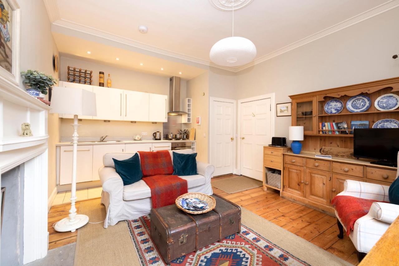 Apartment Charming Hideaway In Centre