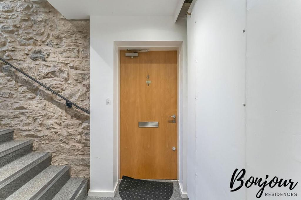 Apartment Spacious 2br-1ba - Grassmarket - Free Parking By Bonjour Residences *