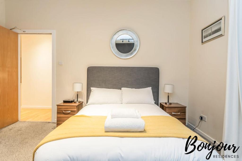 Apartment Spacious 2br-1ba - Grassmarket - Free Parking By Bonjour Residences *