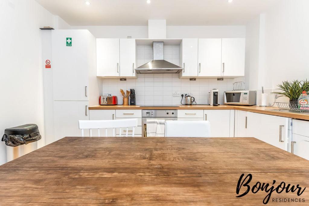 Apartment Spacious 2br-1ba - Grassmarket - Free Parking By Bonjour Residences *