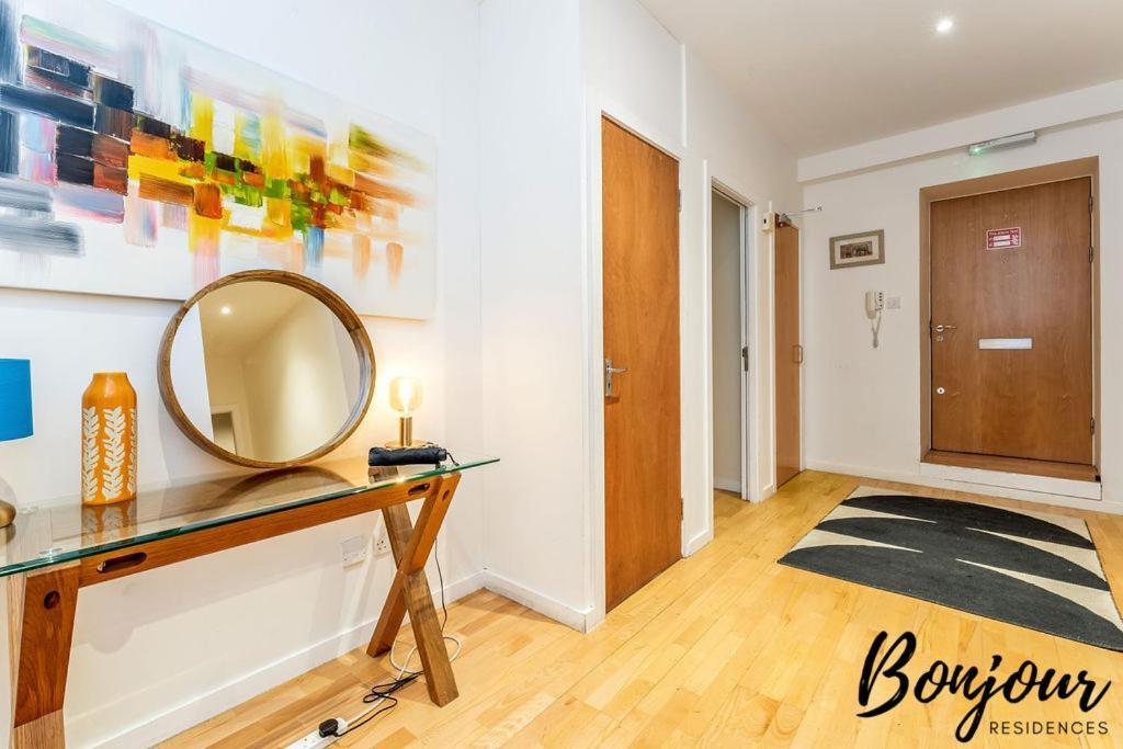 Spacious 2br-1ba - Grassmarket - Free Parking By Bonjour Residences Apartment