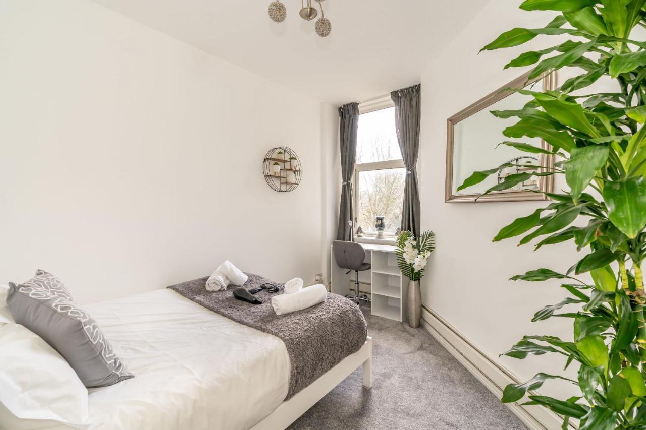 Charming 1 Bedroom -