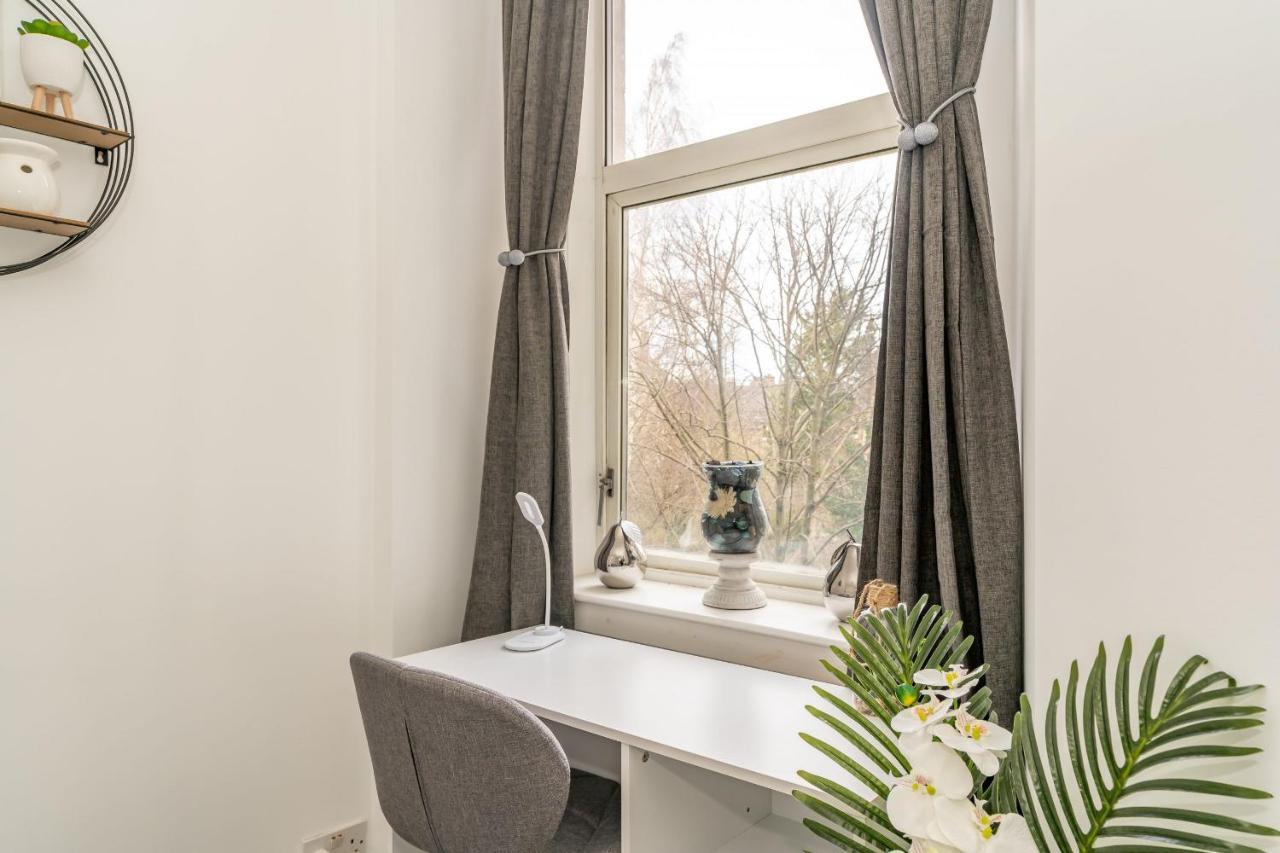 Apartment Charming 1 Bedroom -