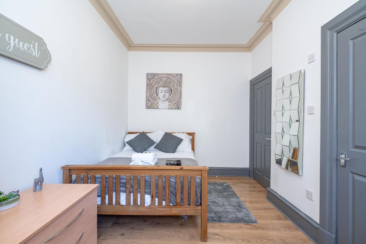 Apartment Luxury Five Bedroom Deluxe Duplex I Centre I Fountainpark *