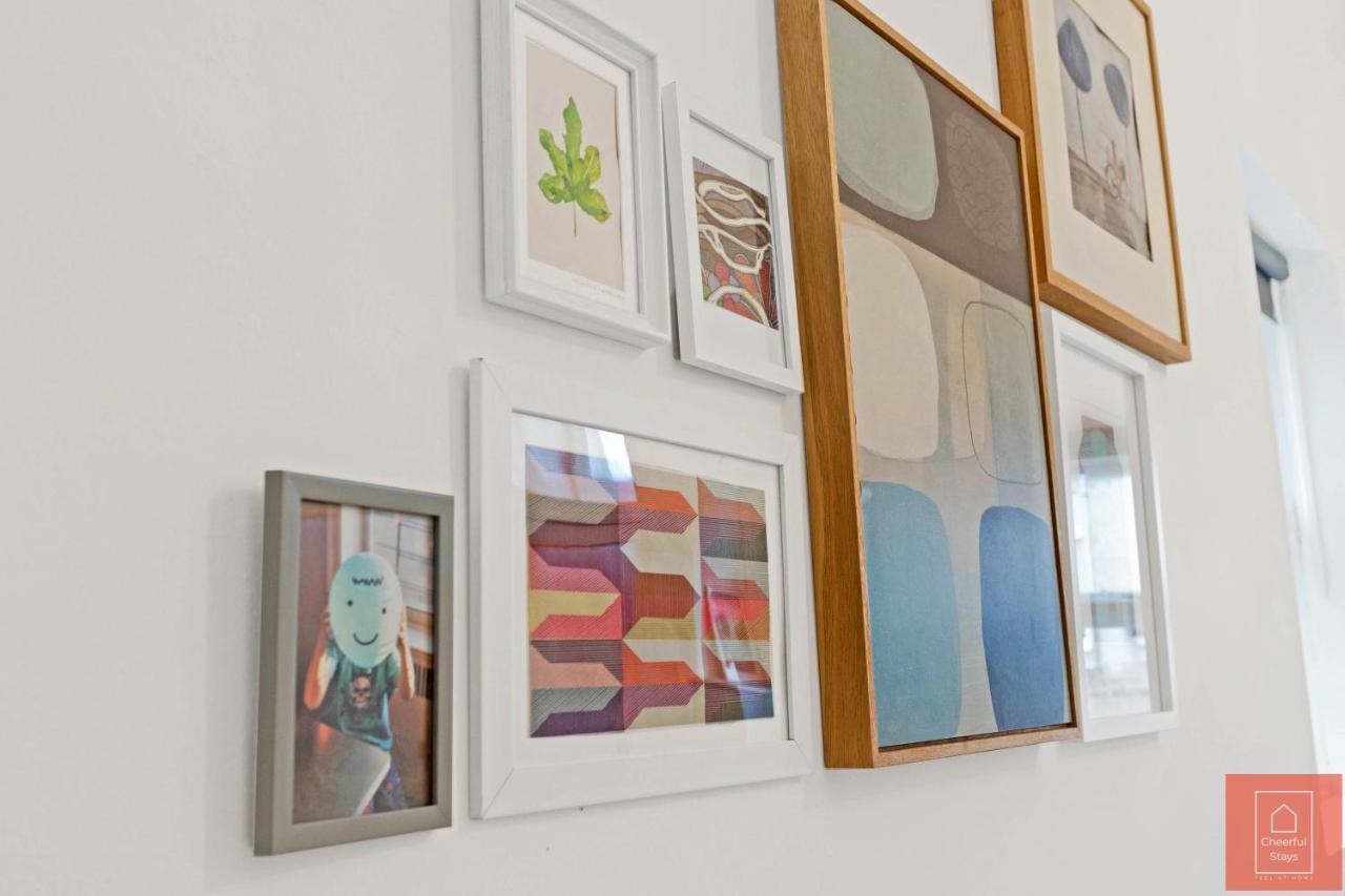 Cheerful Stays: Spacious Flat In Vibrant Leith Edinburgh