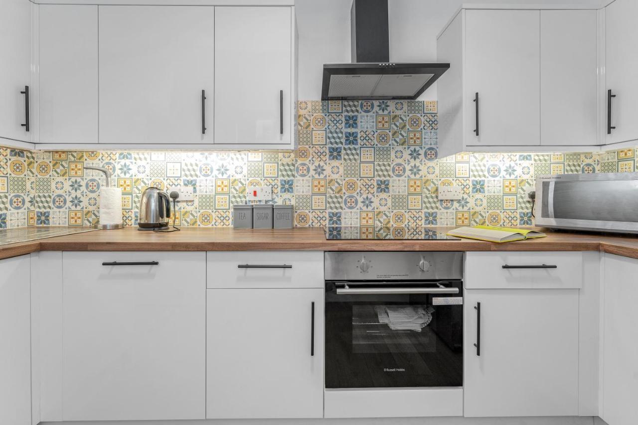 Apartment Cheerful - Jamson Pl 3 Bed *