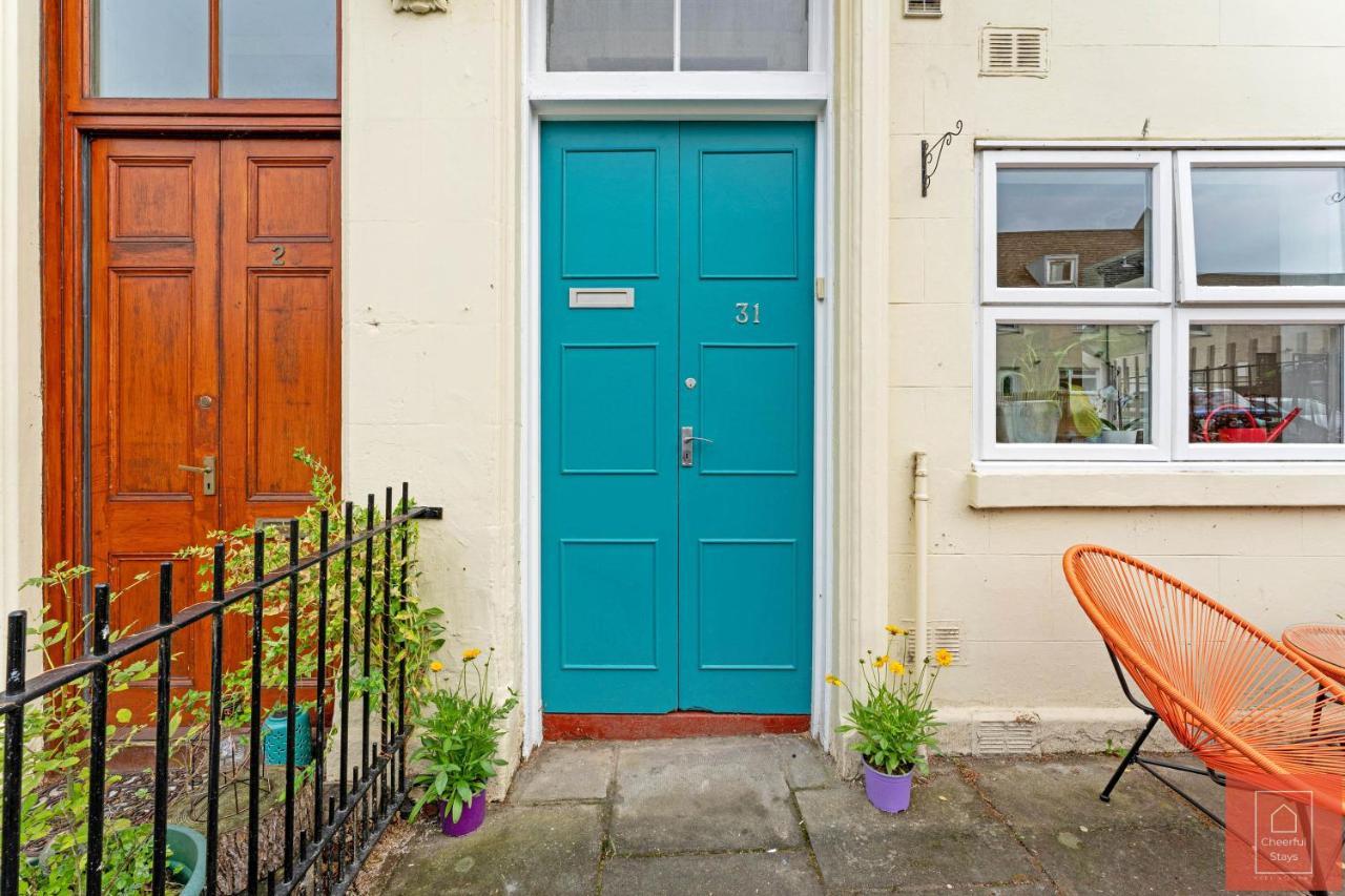 Cheerful Stays: Spacious Flat In Vibrant Leith Apartment Edinburgh