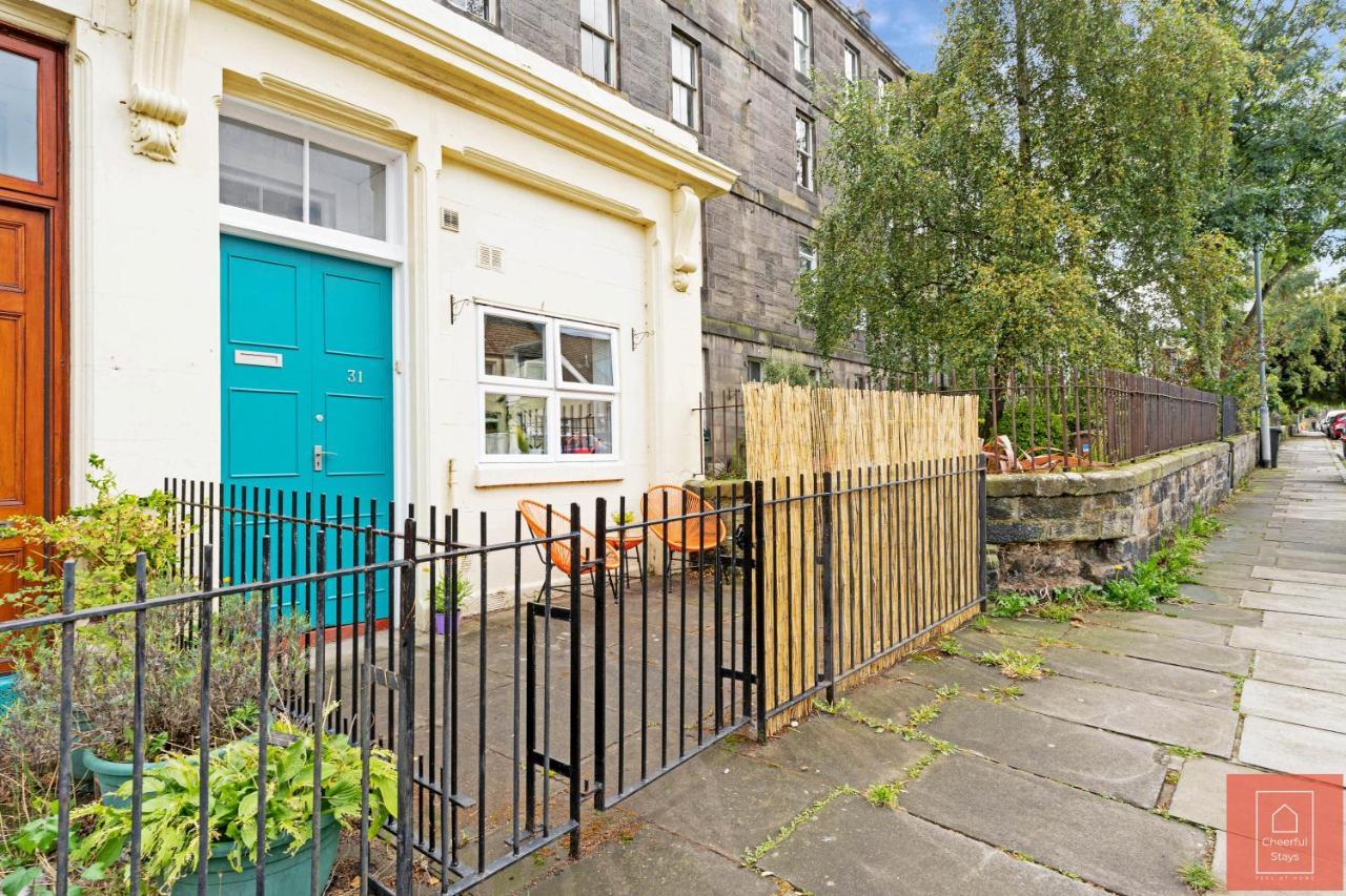 Cheerful Stays: Spacious Flat In Vibrant Leith Apartment Edinburgh