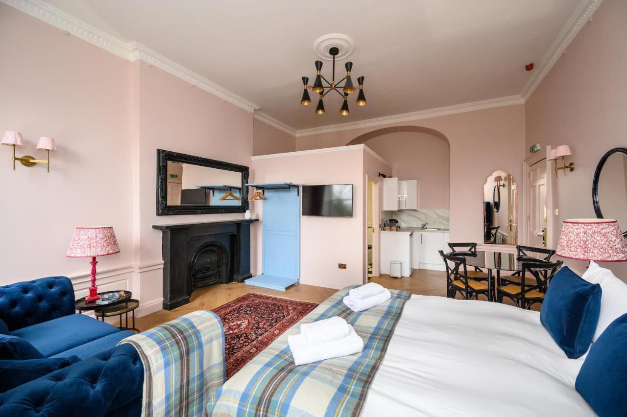 Charming Large Family With Kitchenette Holiday home Edinburgh