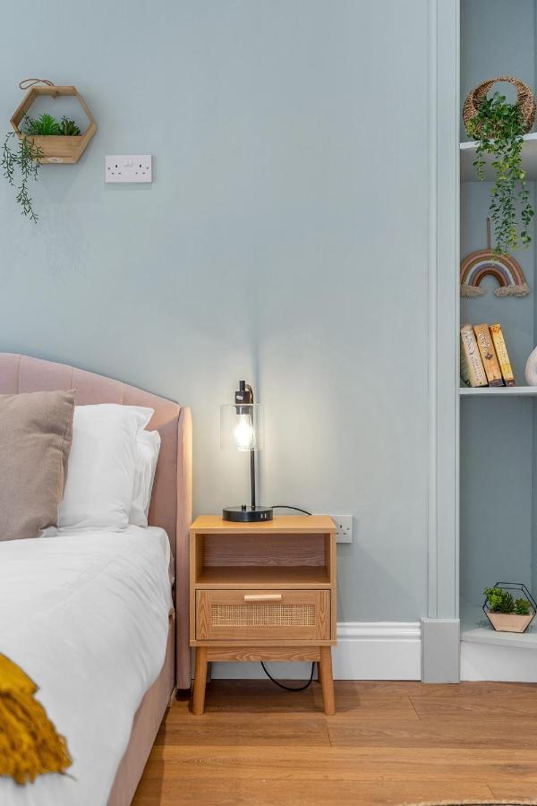 Cheerful - Jamson Pl 3 Bed Apartment *