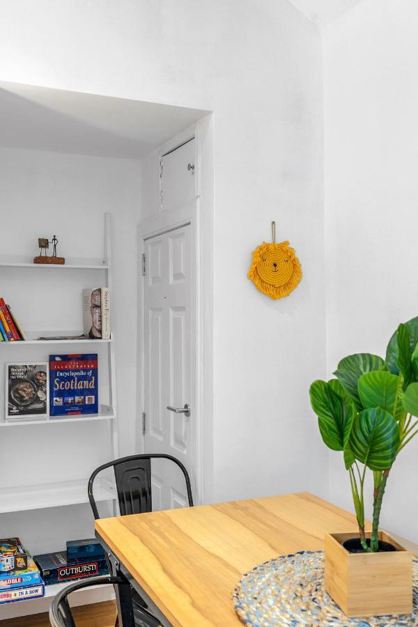 Cheerful - Jamson Pl 3 Bed Edinburgh