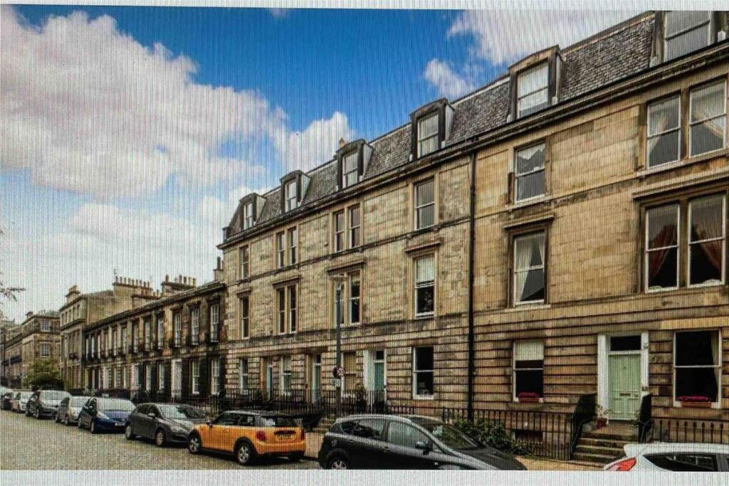 Charming Flat In Quiet Street In Stockbridge * Édimbourg
