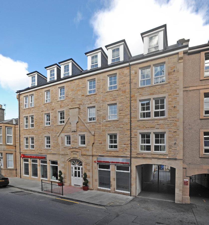Premier Fountain Court Apartment Edinburgh