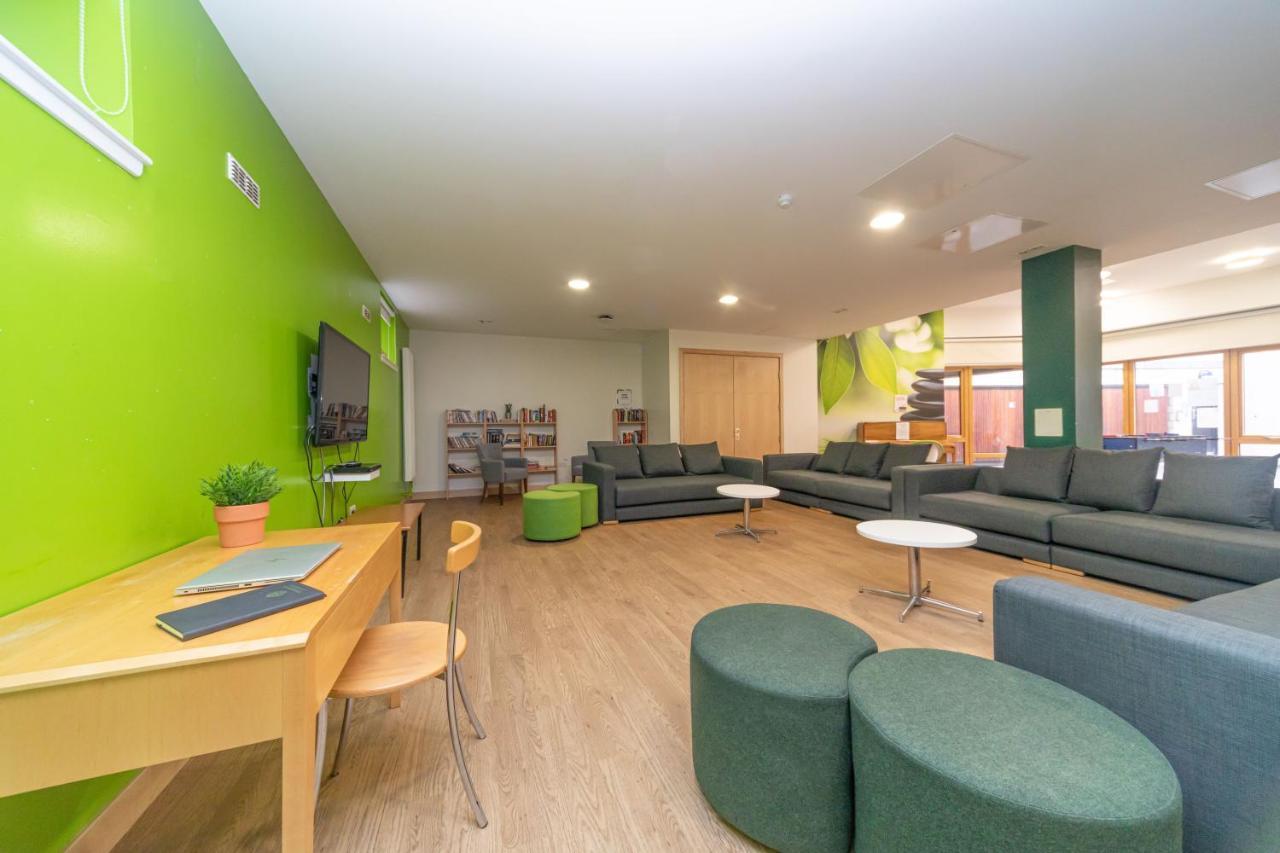 Joivy Affordable 3,4,5 And 12 Bed Private Flats Next To Royal Mile (adults Only) * Édimbourg