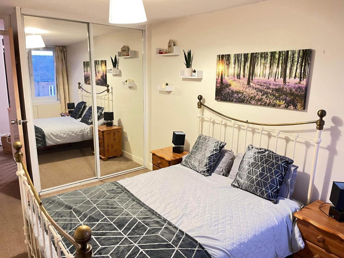 Spacious 2 Bedroom Apt - Centre Appartement Edinburgh